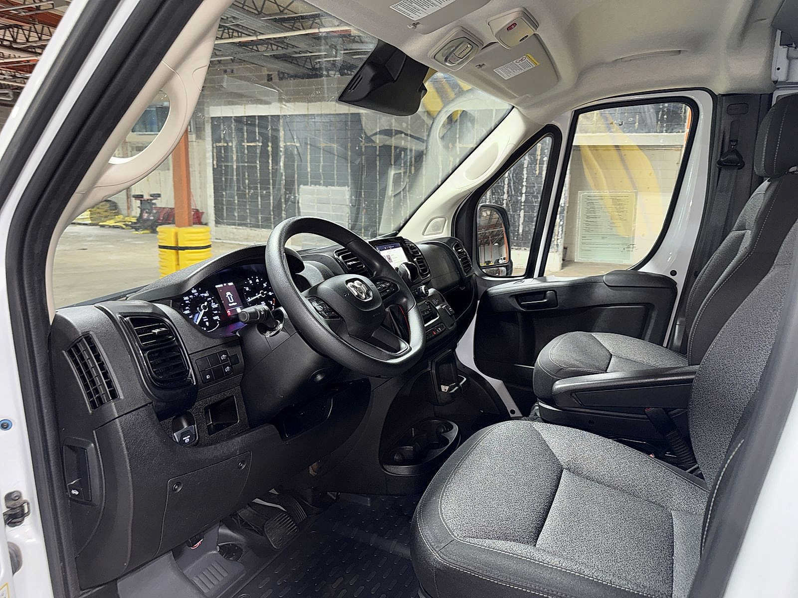 Used 2023 RAM ProMaster 1500 FWD image 24