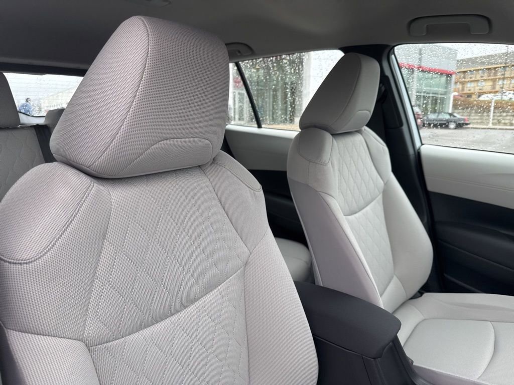 New 2026 Toyota Corolla Cross L FWD image 6