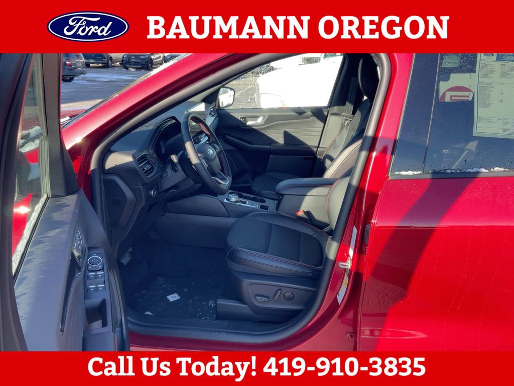 New 2026 Ford Escape ST-Line w/ Tech Pack #1 AWD/4WD image 16