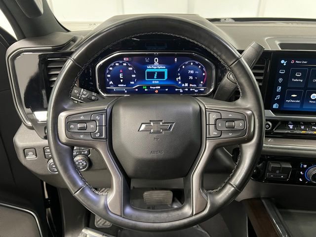 Used 2024 Chevrolet Silverado 3500 High Country w/ Technology Package AWD/4WD image 25
