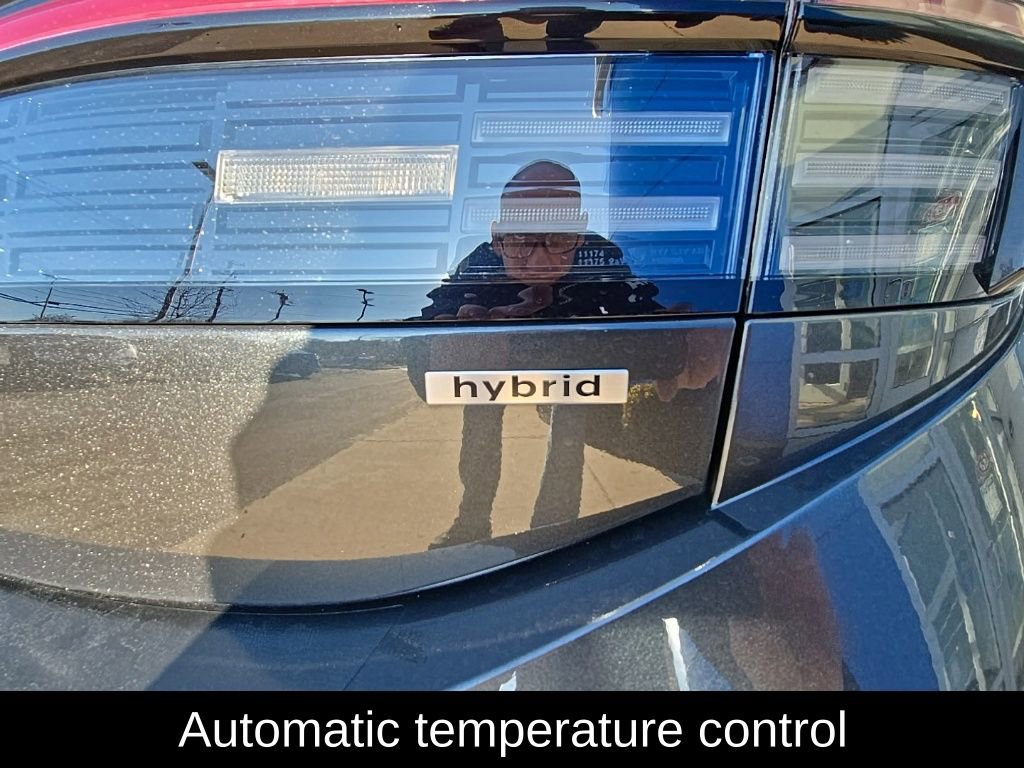 Used 2024 Hyundai Sonata Limited image 10