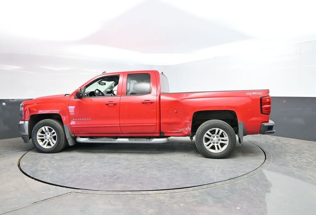 Used 2017 Chevrolet Silverado 1500 LT w/ All Star Edition AWD/4WD image 6