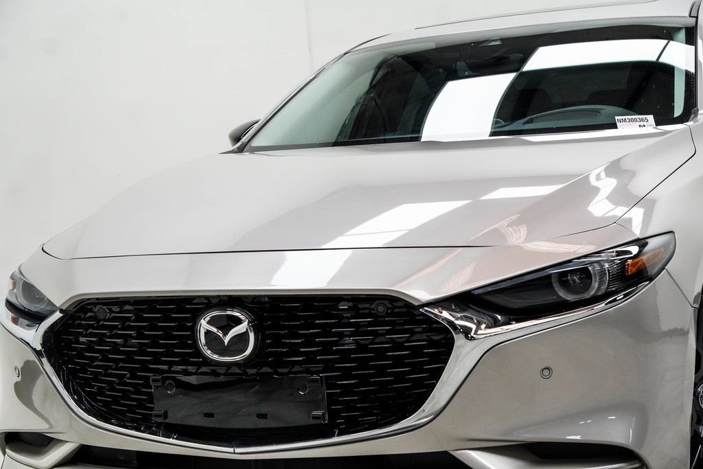 Used 2022 MAZDA MAZDA3 s image 2