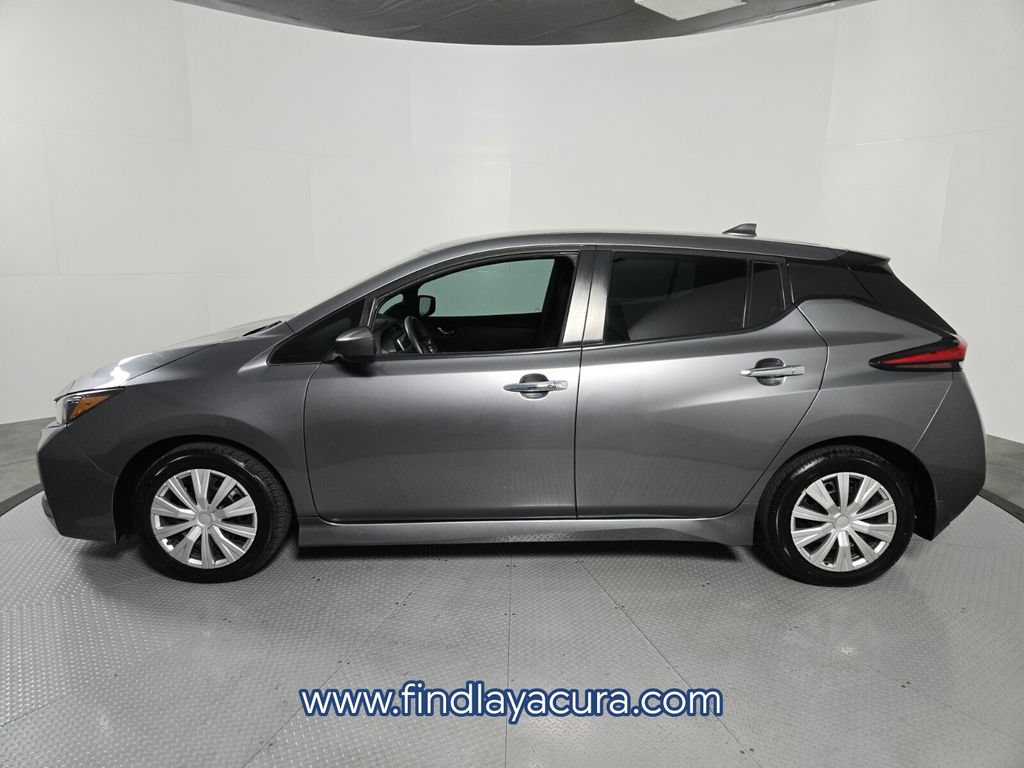 Used 2023 Nissan Leaf S FWD image 3