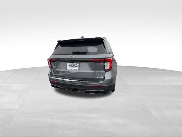 Used 2025 Ford Explorer ST-Line image 9