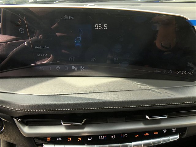 Certified 2024 Cadillac XT4 Premium Luxury image 6