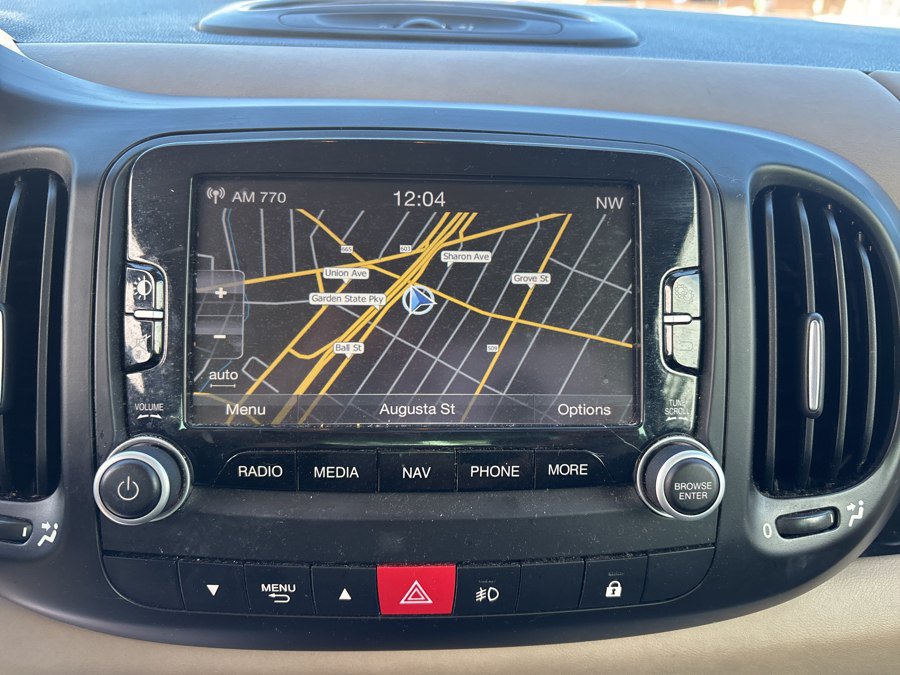Used 2014 FIAT 500L Lounge FWD image 23