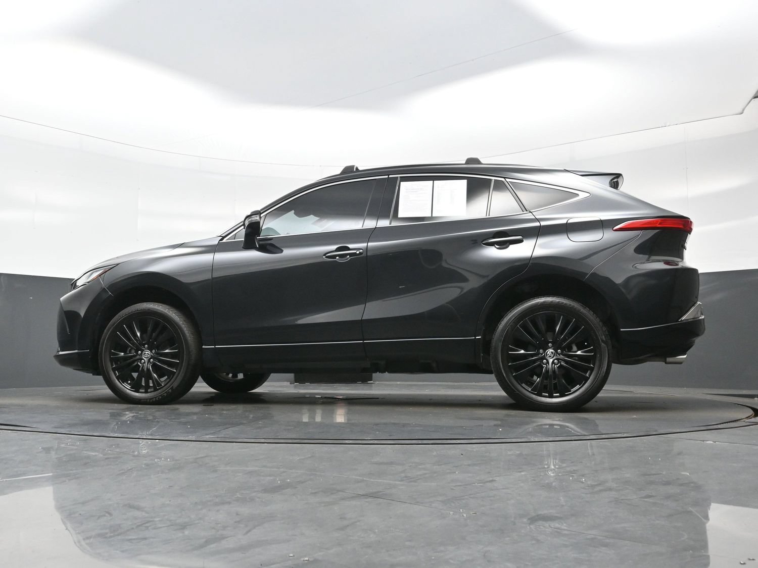 Used 2024 Toyota Venza Nightshade AWD/4WD image 29