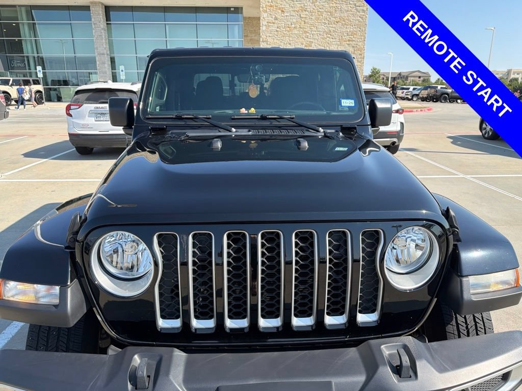 Used 2023 Jeep Gladiator Overland w/ Trailer Tow Package AWD/4WD image 9