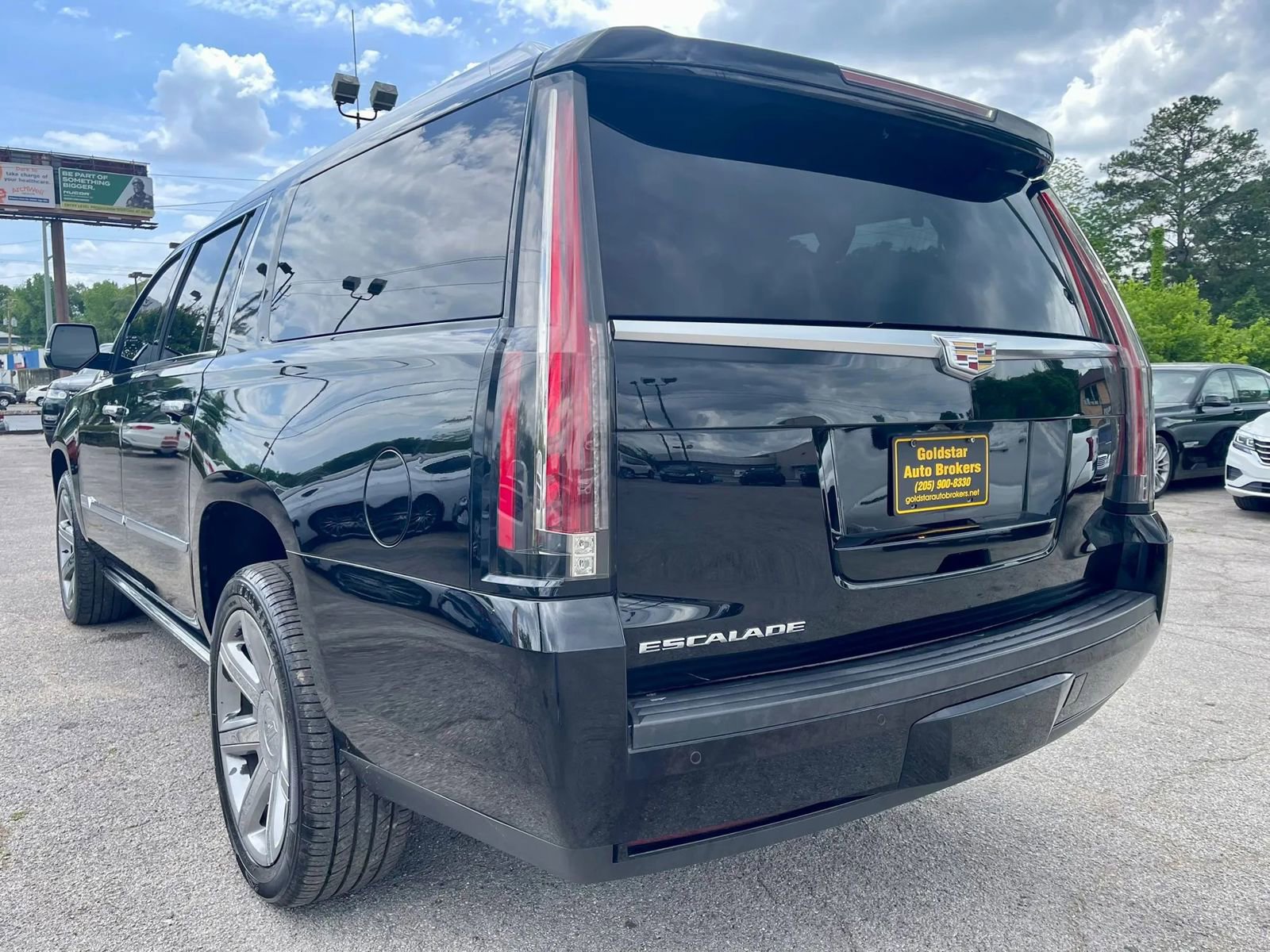 Used 2016 Cadillac Escalade ESV Premium AWD/4WD image 5