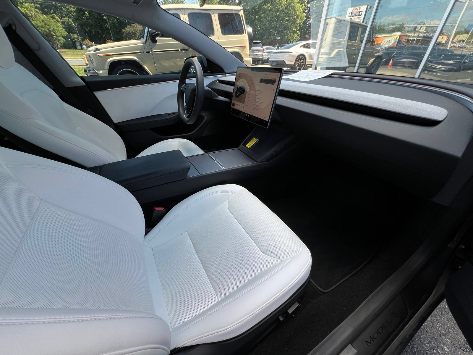 Used 2024 Tesla Model 3 Long Range AWD/4WD image 29