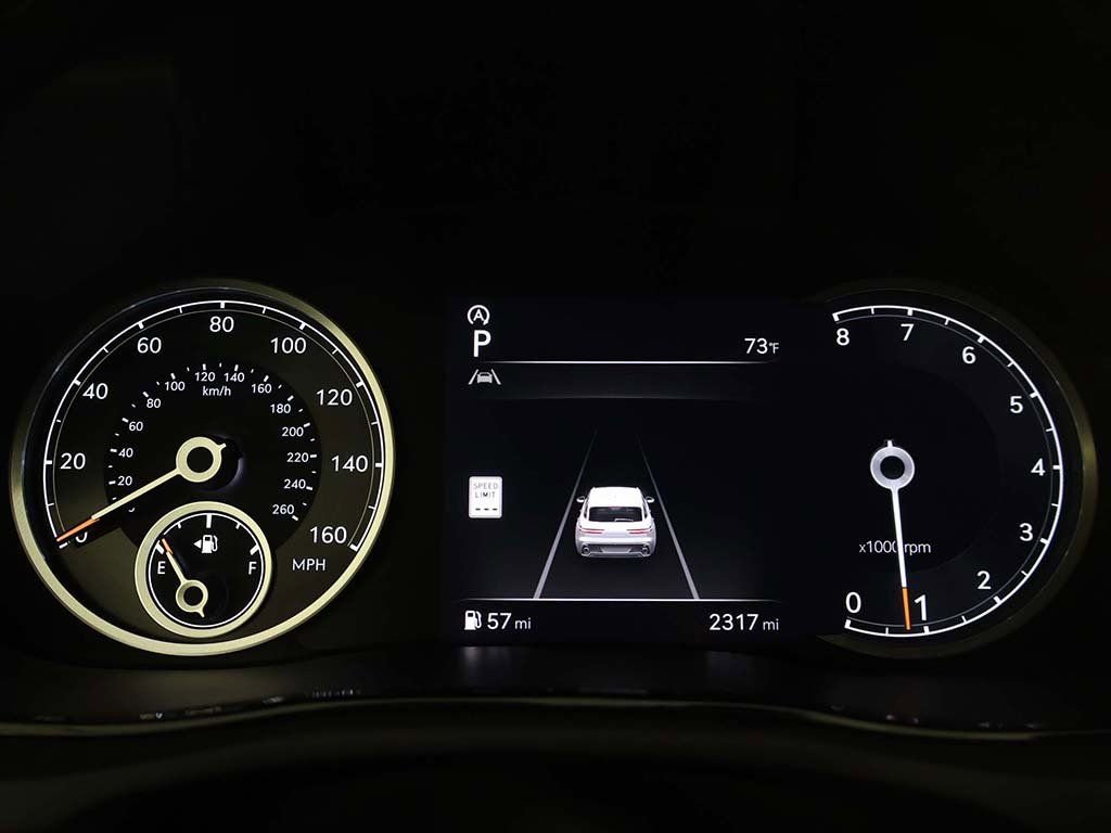 Used 2025 Genesis GV70 2.5T image 37