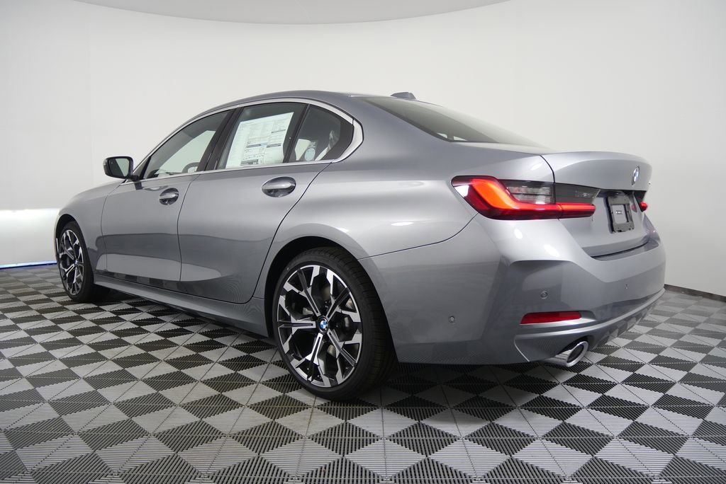 Used 2026 BMW 330i Sedan RWD image 5