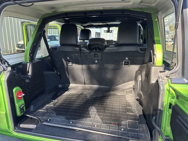 Used 2019 Jeep Wrangler Unlimited Rubicon w/ Dual Top Group AWD/4WD image 12