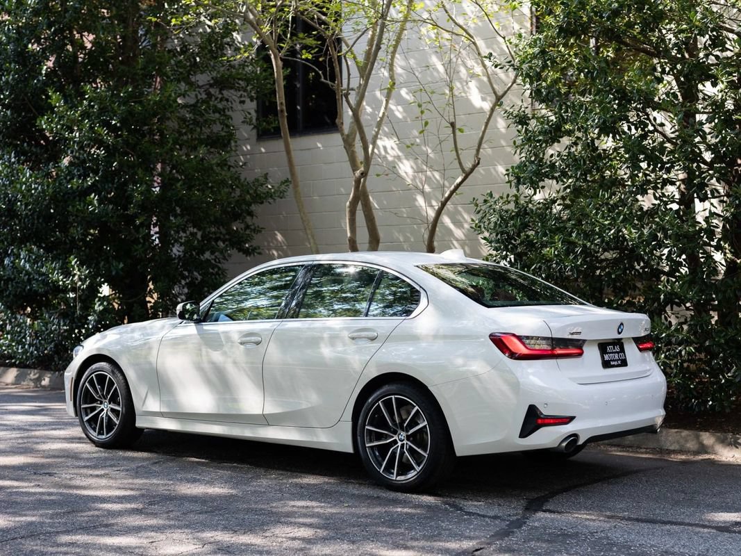 Used 2022 BMW 330i xDrive Sedan w/ Premium Package 2 AWD/4WD image 11
