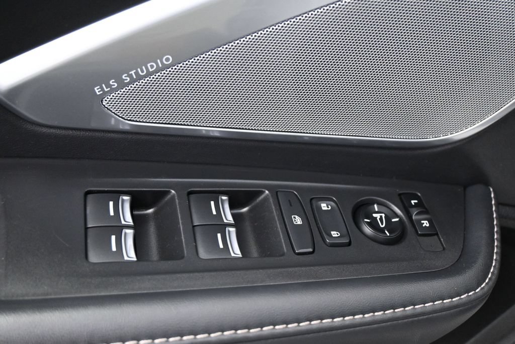 Used 2022 Acura RDX FWD w/ Technology Package image 4