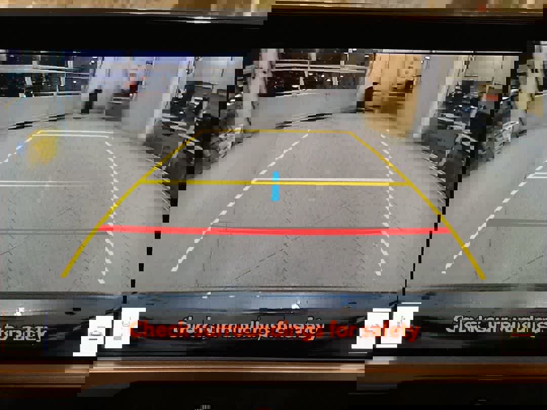 Certified 2023 Toyota Crown XLE image 19