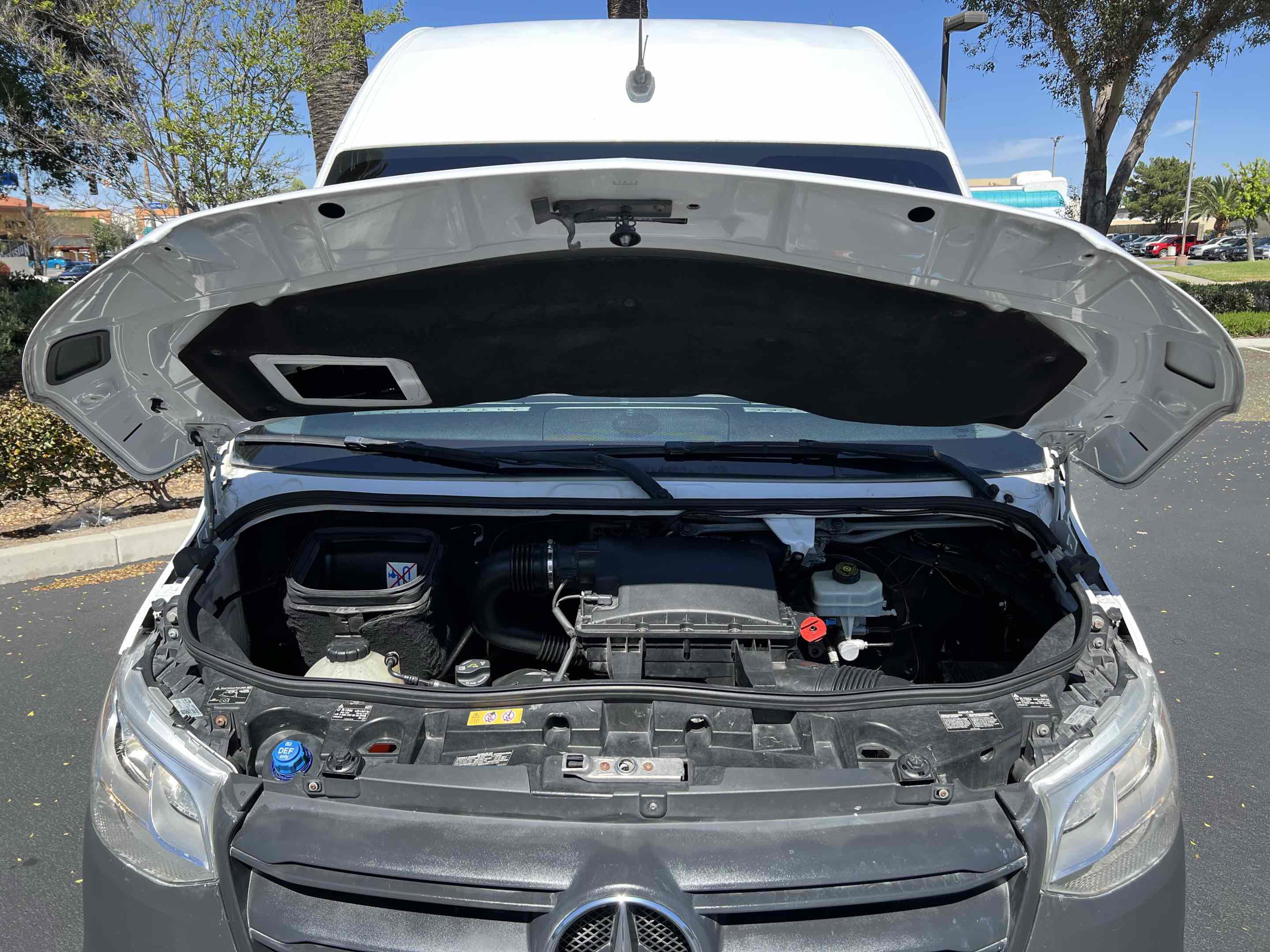 Used 2019 Mercedes-Benz Sprinter 2500 w/ Driver Convenience Package image 27