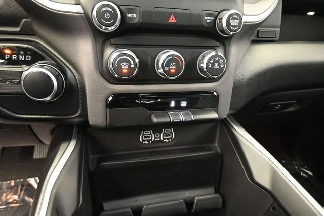 Used 2021 RAM 1500 Big Horn RWD image 12
