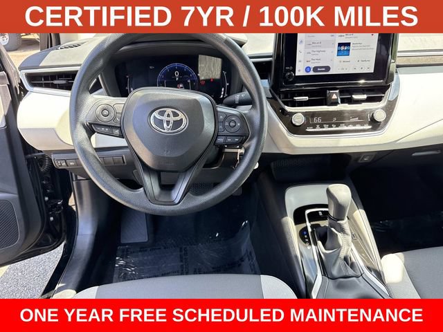 Used 2026 Toyota Corolla LE FWD image 17