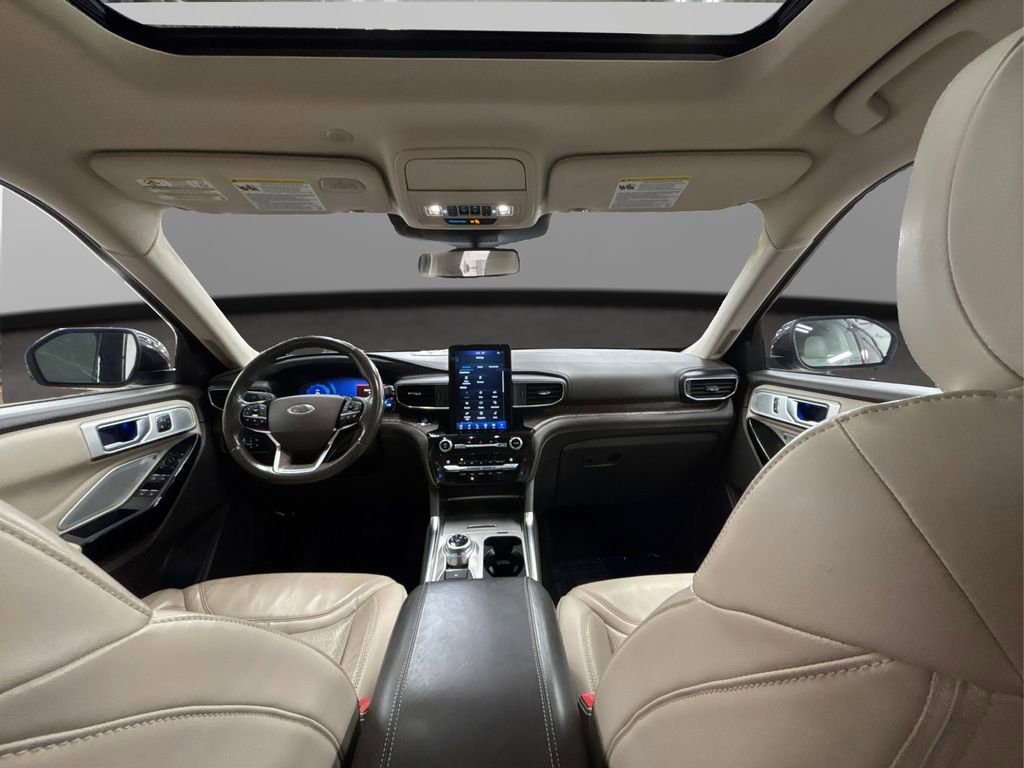 Used 2021 Ford Explorer Platinum w/ Equipment Group 601A image 31