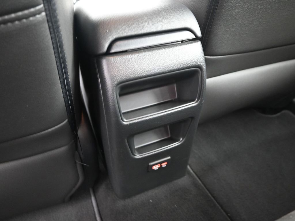 Used 2019 Nissan Sentra SR image 13