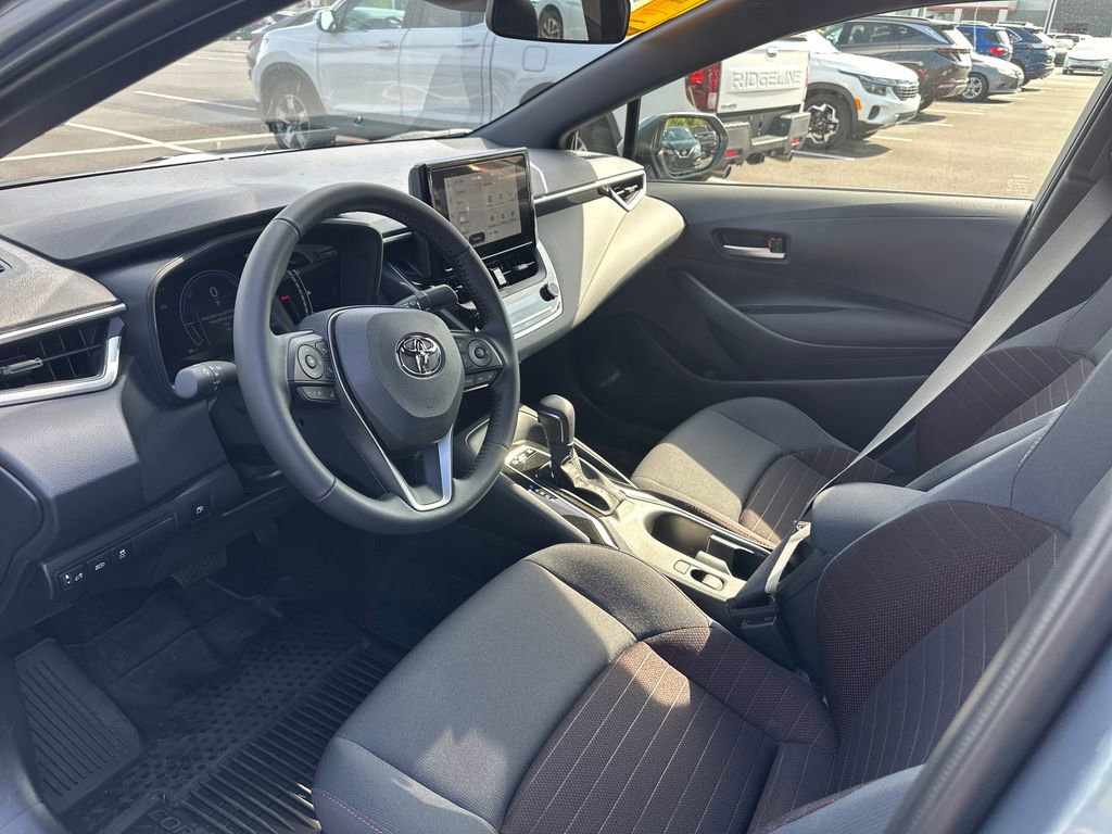 Used 2026 Toyota Corolla SE image 9