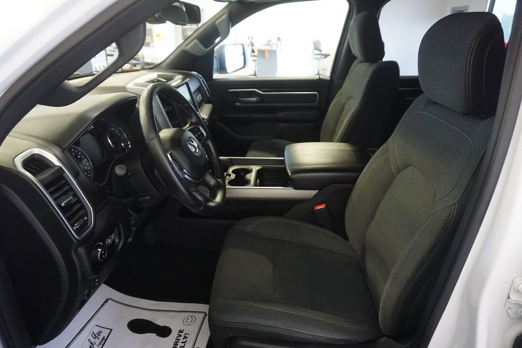 Used 2019 RAM 1500 Big Horn AWD/4WD image 18