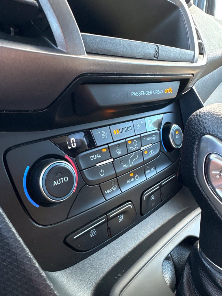 Used 2021 Ford Transit Connect XLT FWD image 24