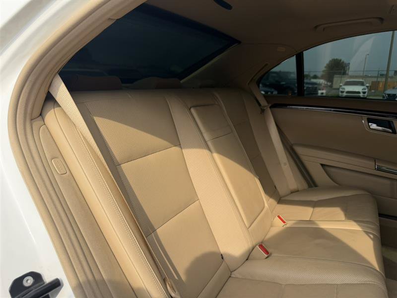 Used 2010 Mercedes-Benz S 550 image 36