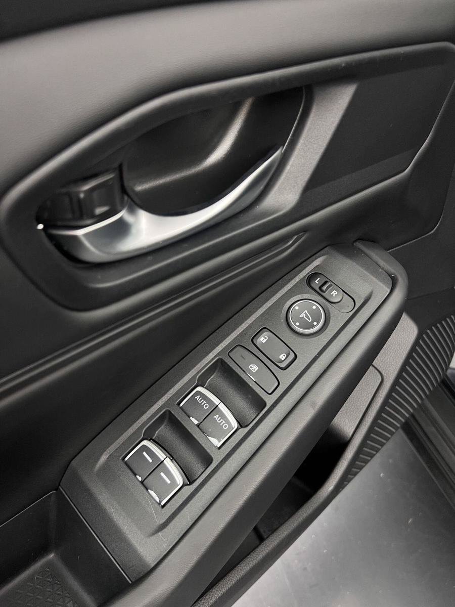 Certified 2023 Honda Accord EX image 15