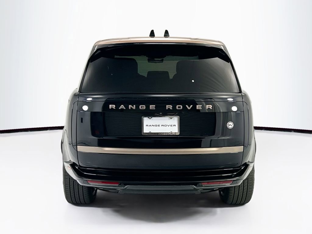 Used 2023 Land Rover Range Rover SV image 6