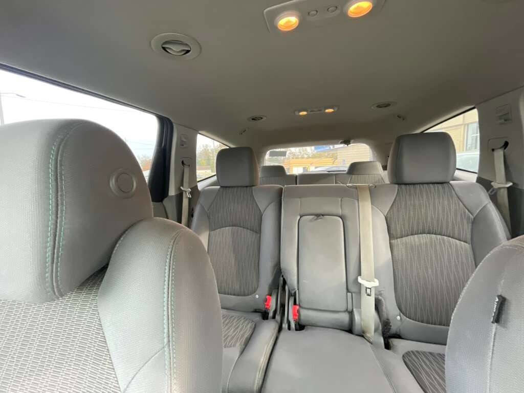 Used 2017 Chevrolet Traverse LS image 15