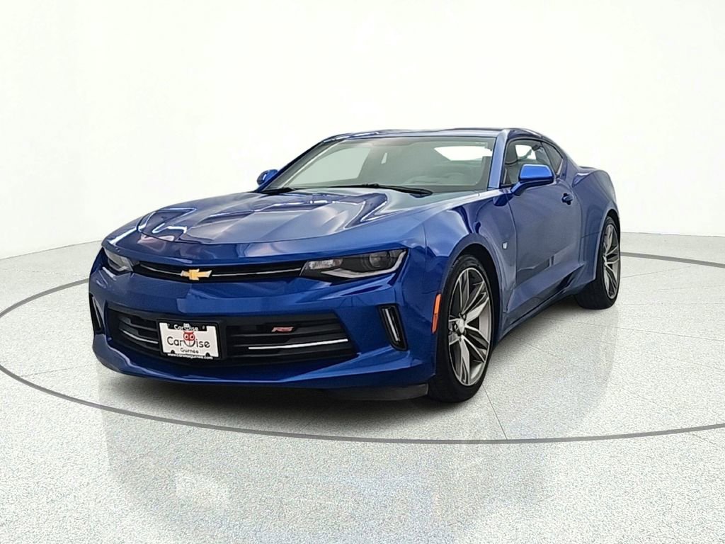 Used 2016 Chevrolet Camaro LT RWD image 2