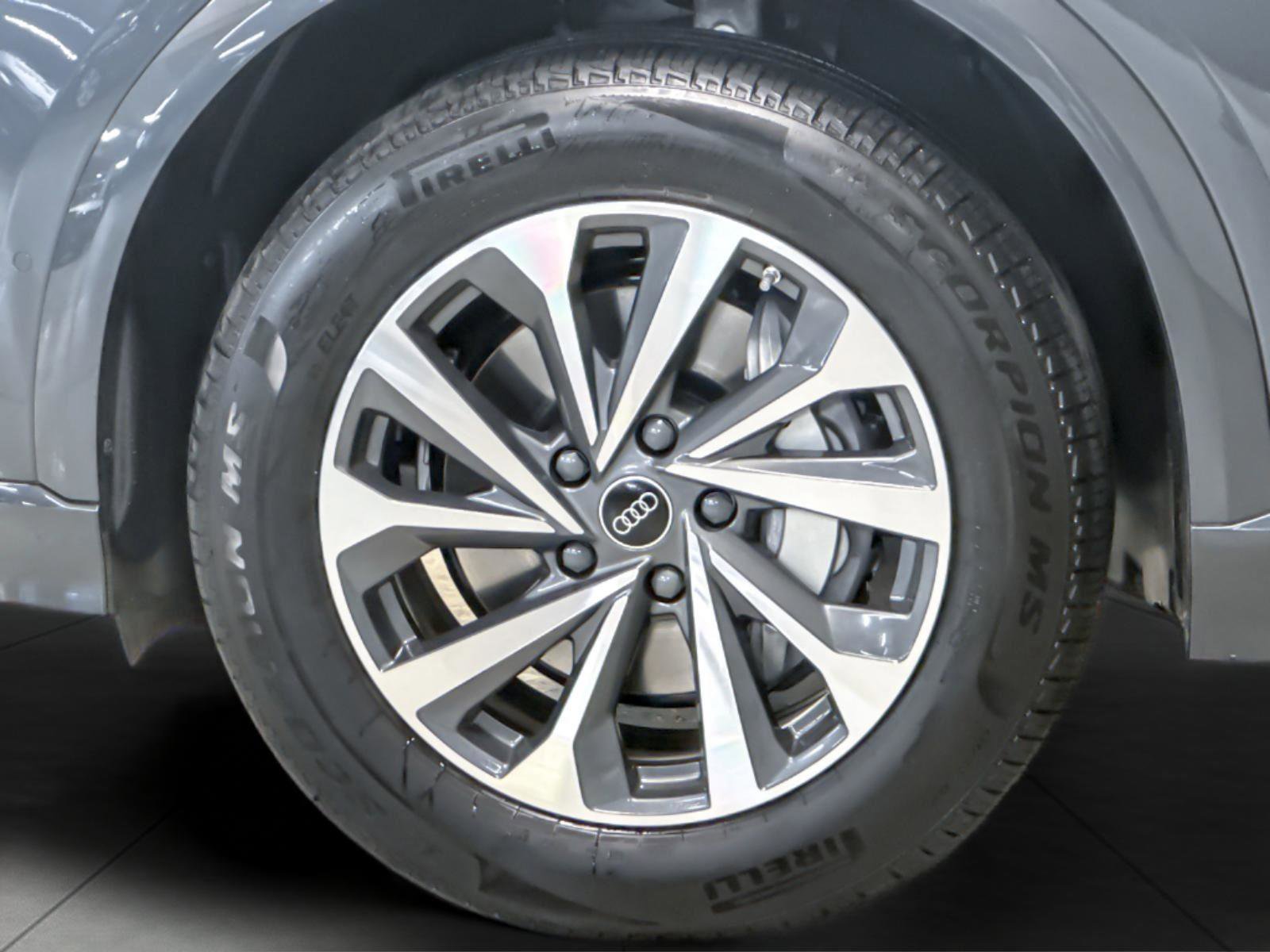 New 2027 Audi Q6 e-tron Premium AWD/4WD image 25