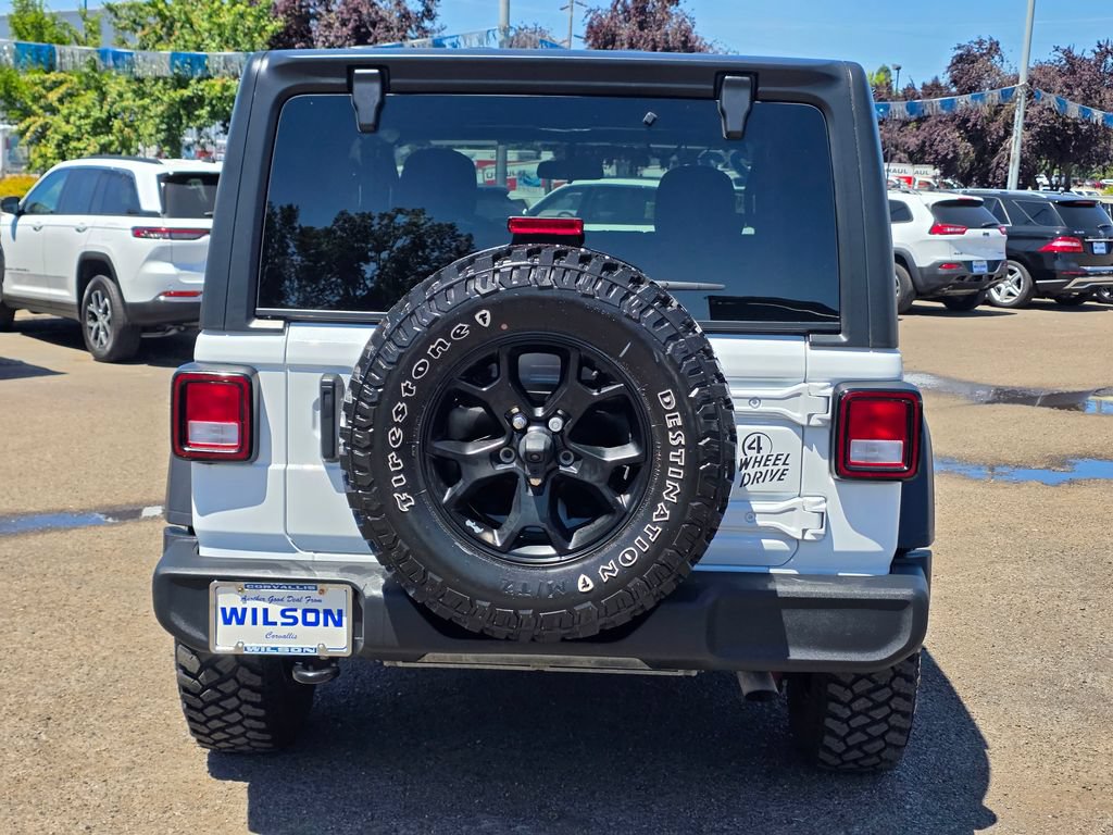 Used 2022 Jeep Wrangler Sport AWD/4WD image 9