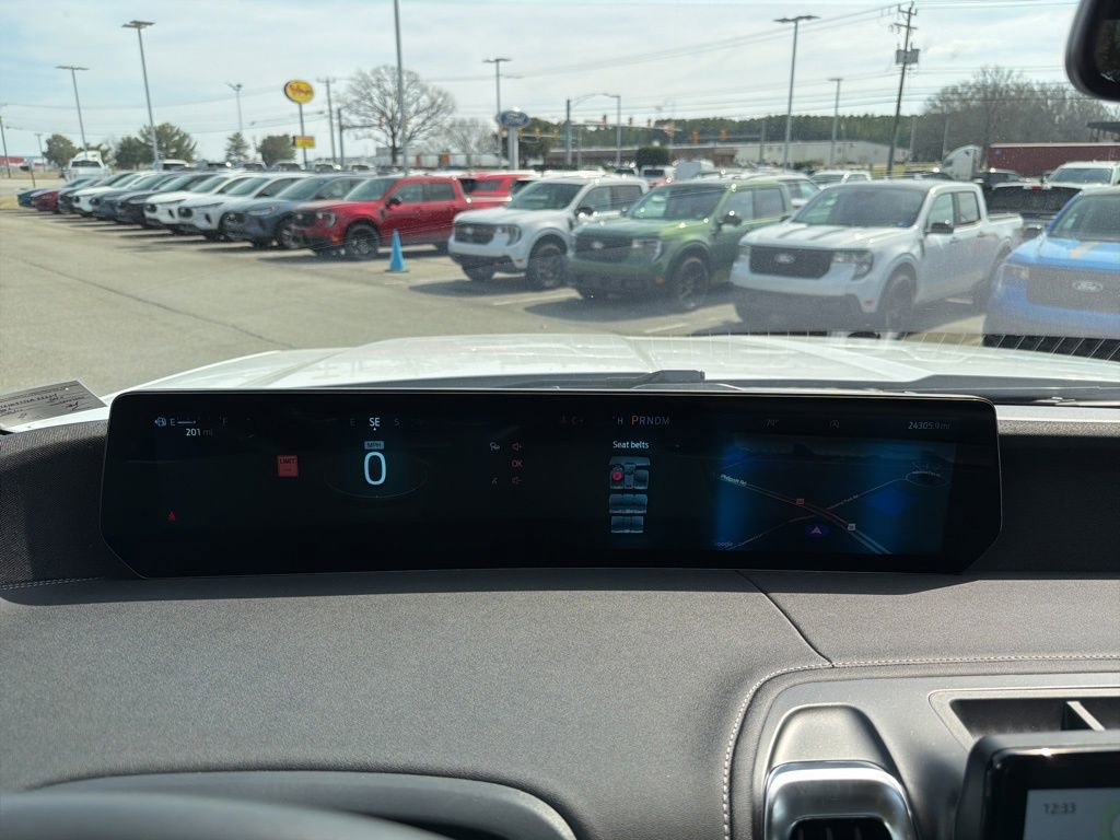 Certified 2025 Ford Expedition Max Platinum image 27