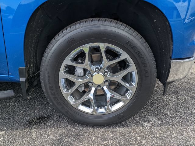 Used 2022 Chevrolet Silverado 1500 LT w/ Protection Package RWD image 12