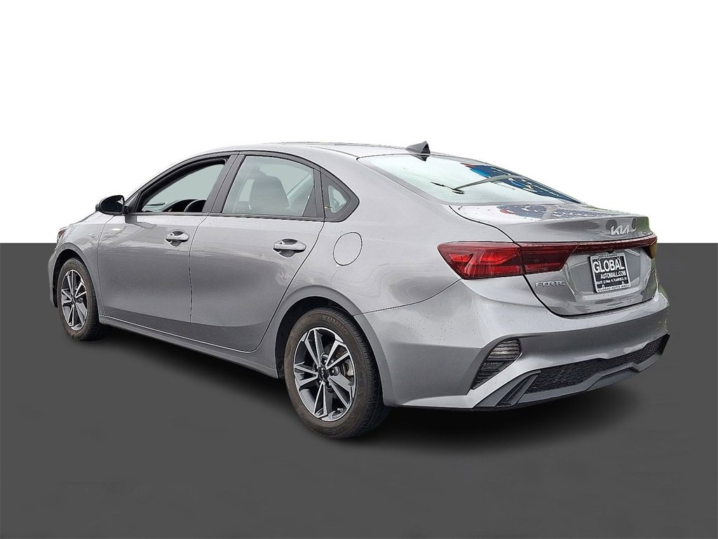 Used 2023 Kia Forte LXS image 5