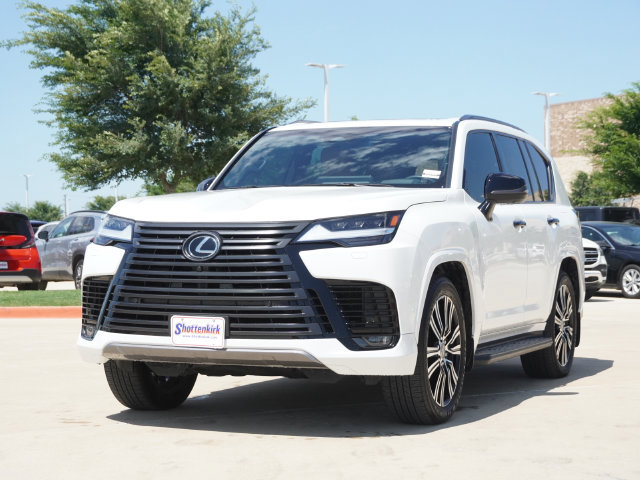 Used 2025 Lexus LX 700h Luxury w/ Appearance Package AWD/4WD image 2