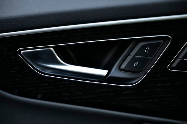 New 2026 Audi Q7 3.0T Premium Plus image 14