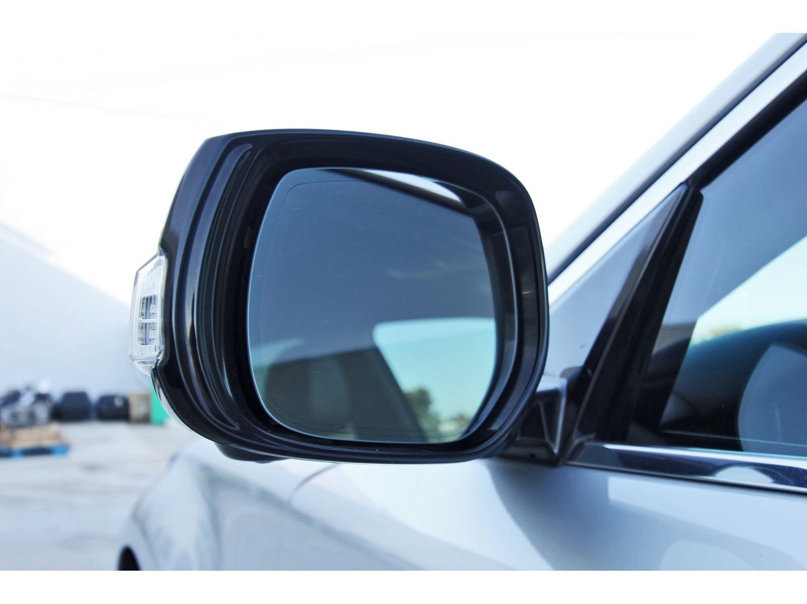 Used 2017 INFINITI Q70 3.7 image 10