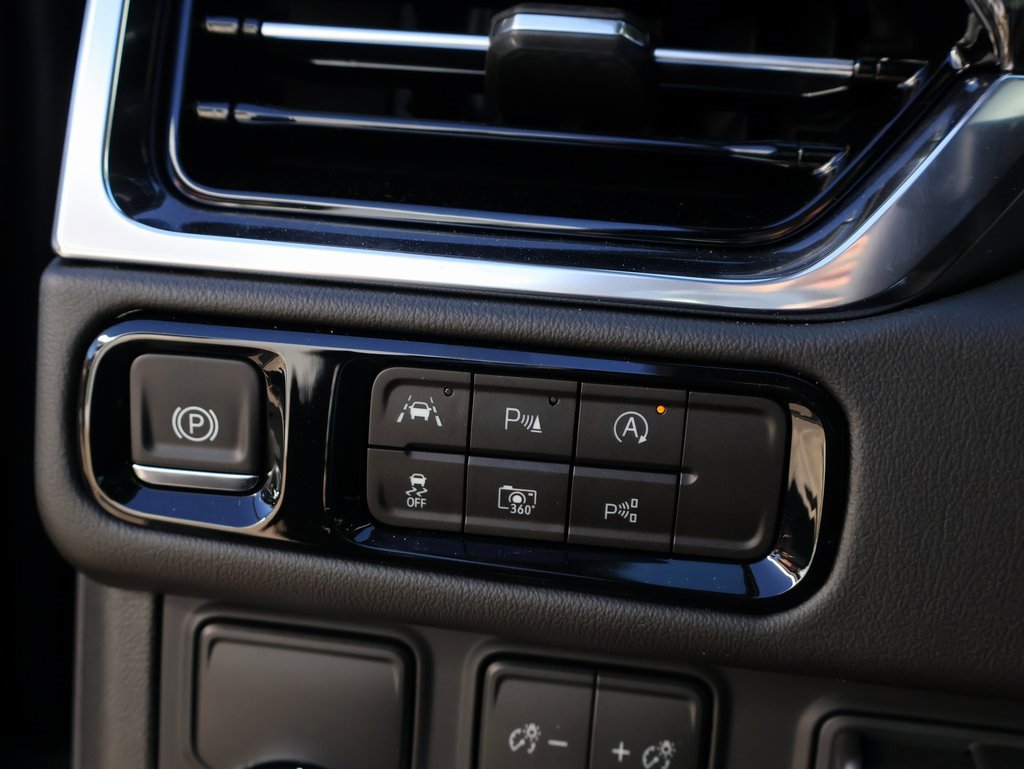 New 2025 GMC Yukon Elevation image 45