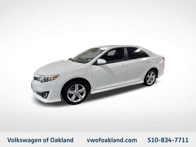 Used 2014 Toyota Camry SE