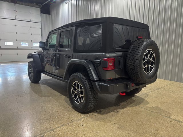 Used 2024 Jeep Wrangler Unlimited Rubicon w/ Convenience Group image 6