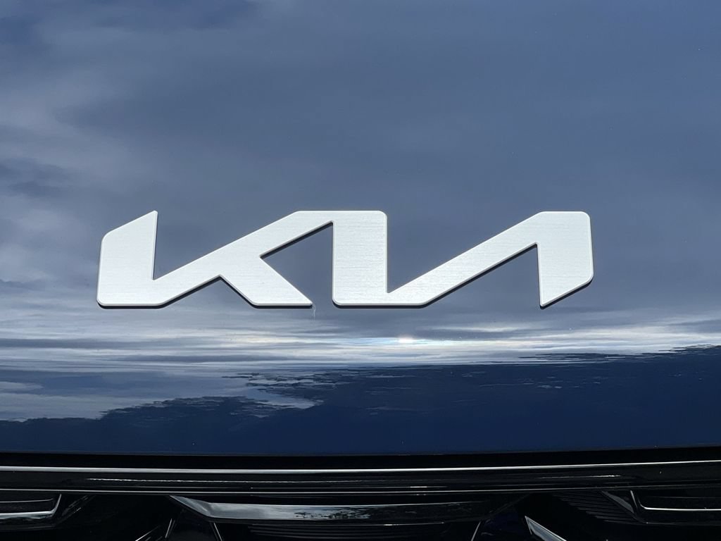 New 2026 Kia Sorento S w/ S Panoramic Sunroof Package FWD image 12