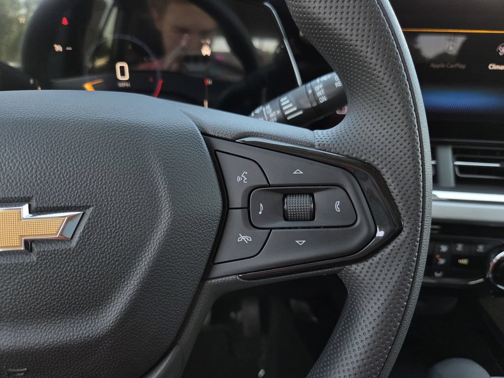 New 2026 Chevrolet Trax LT FWD image 23