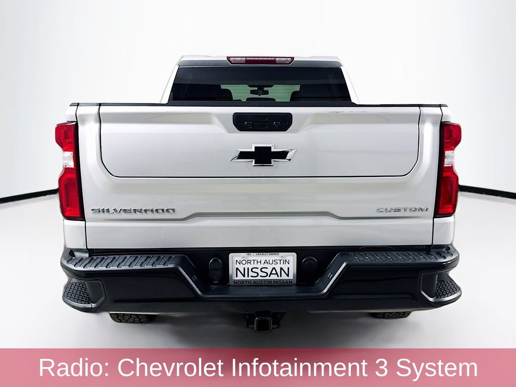 Used 2022 Chevrolet Silverado 1500 Custom Trail Boss AWD/4WD image 6