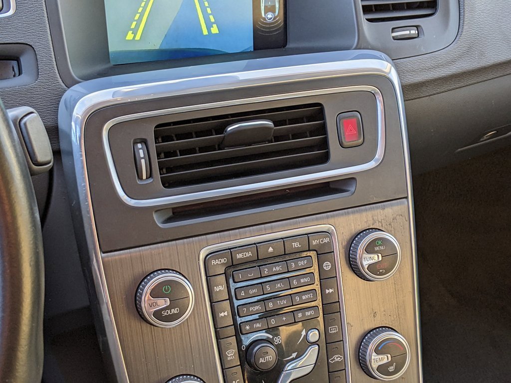 Used 2016 Volvo S60 T5 Premier w/ Convenience Package image 19