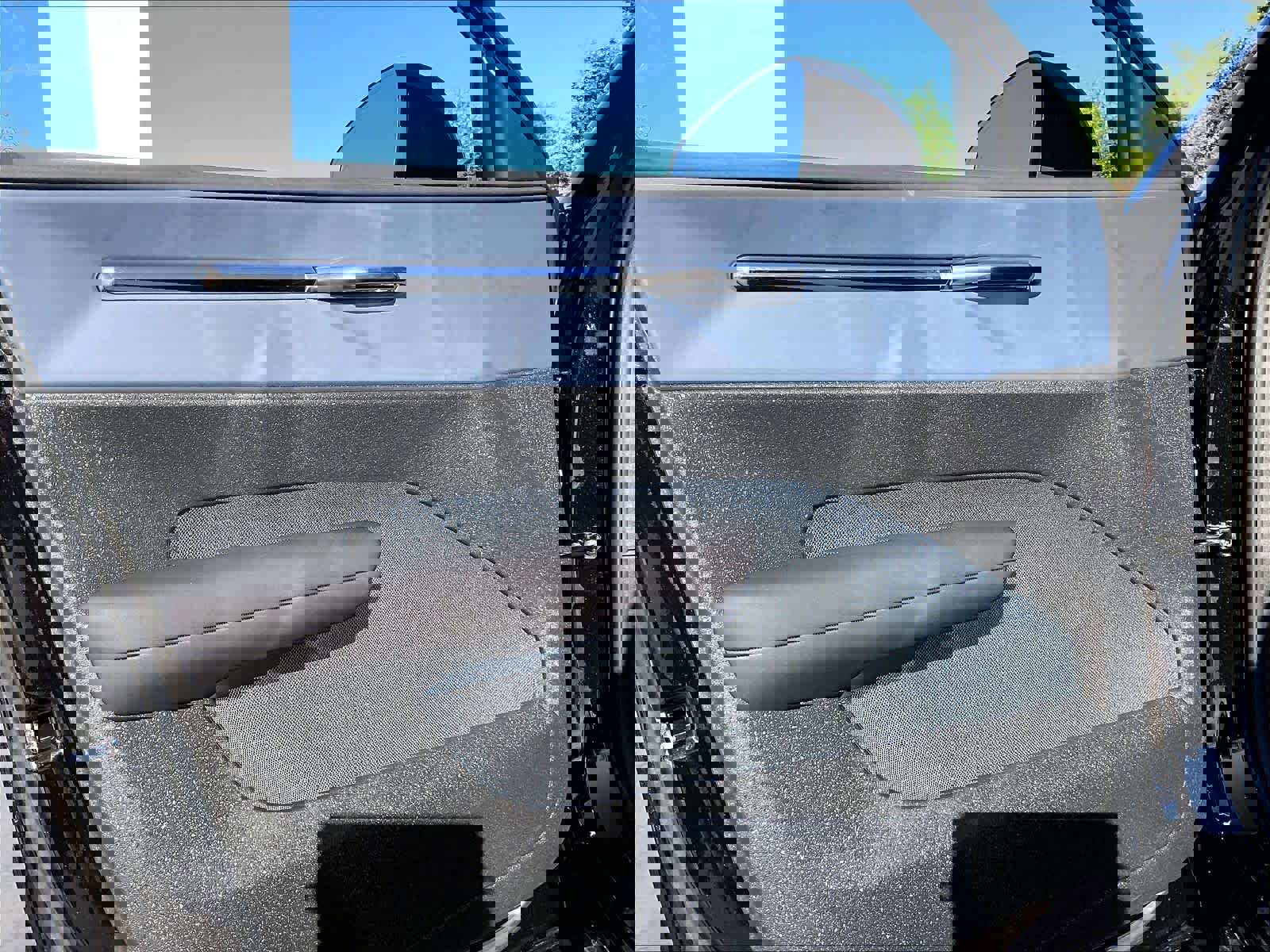 New 2026 Volvo EX30 Cross Country Ultra w/ Protection Package Premier image 24